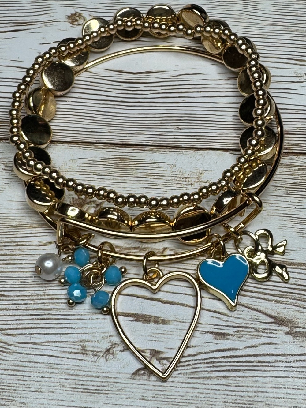 Gold Tone Women’s Charm Bracelet Set with Turquoise Blue Hearts